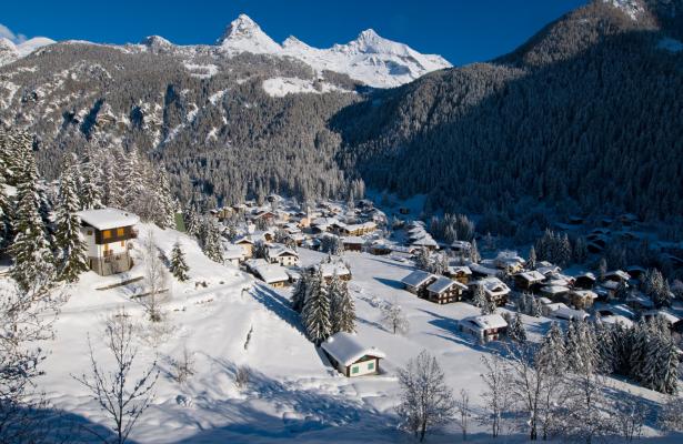 CHRISTMAS & NEW YEAR ON THE SLOPES OF THE AOSTA VALLEY
