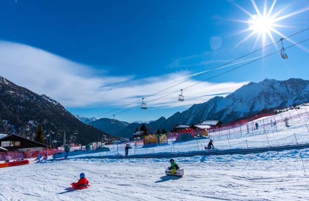 OFFER LIGHT SKIPASS AT 100€ AND 1 FREE LESSON IN AOSTA VALLEY SLOPES