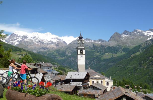 abc-vacanze en health-and-wellness-in-monterosaterme-di-champoluc-in-the-alps-of-the-aosta-valley-n2 025